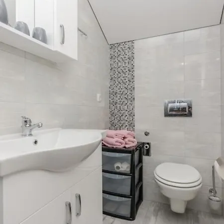 Ferienwohnung Fur 3 Personen Ca 25 Qm In Privlaka, Dalmatien Norddalmatien Privlaka (Zadar)